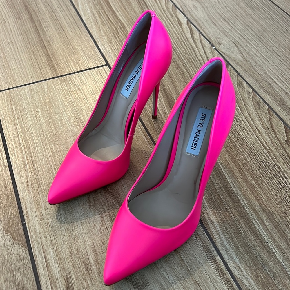 Steve Madden Vegan Leather Pump Heel in Pink 8.5 BNWB